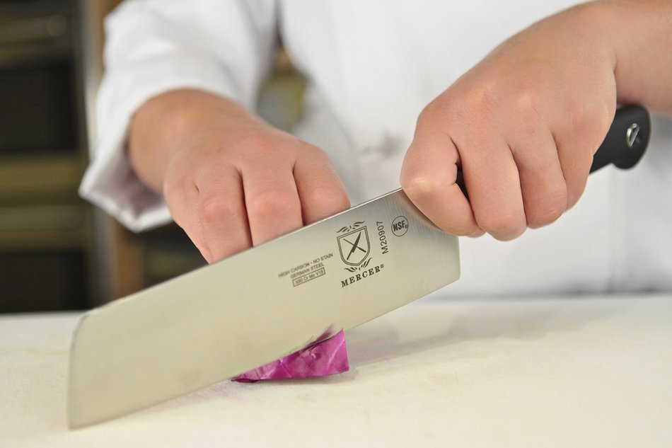 Mercer Culinary Genesis 7-Inch Forged Santoku Knife N75