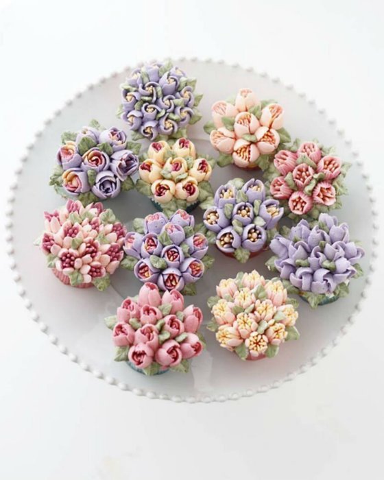 55pcs Complete Russian Piping Tips Set by Cake&Deco - Premium Cake Decorating Tools Kit - 33 Extra Large Icing... N7