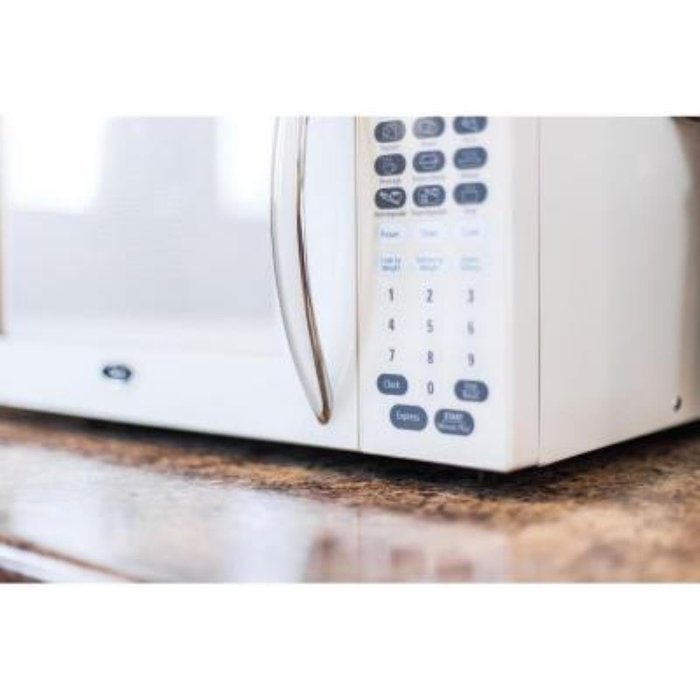 Oster OGB81101 1.1 Cubic Feet Microwave Oven N3