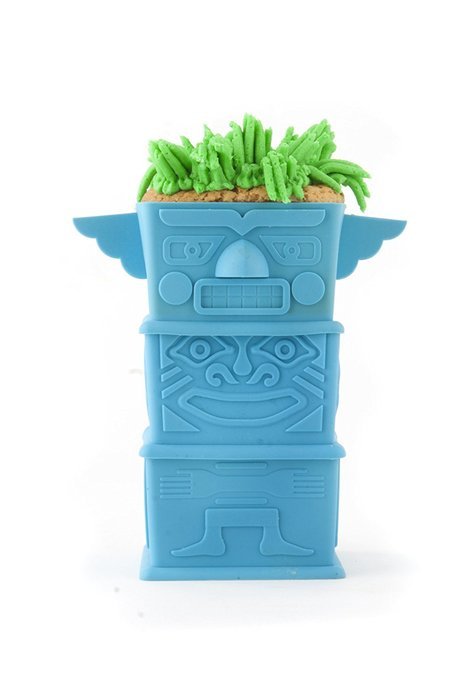 Kikkerland Totem Cupcake Holders, Assorted Blue and Brown Colors, Set of 3 N2