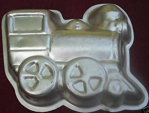 Wilton Mini Cake Pan: Choo-Choo Train - Small (508-493, 1976)