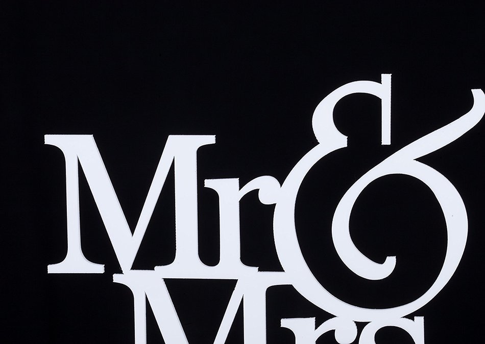LOVENJOY with Gift Box Mr and Mrs Monogram Wedding Engagement Cake Topper (5.5-inch, Silver Glitter) N28