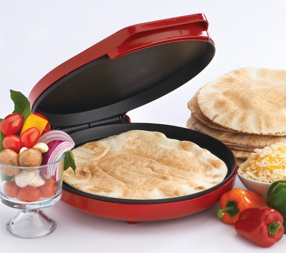 Betty Crocker BC-2958CR Pizza Maker, Red N2