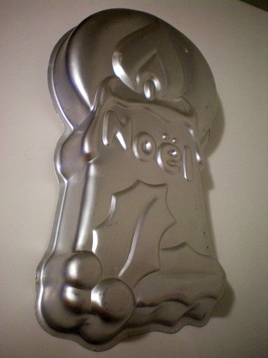 Wilton Christmas NOEL Cake Pan -- RETIRED -- as shown