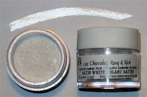 Chocolats Roxy & Rich Lustre Dust - Satin White