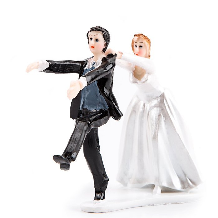 Better Line Funny Decorative Cake Toppers - Bride Carrying the Groom Cake Topper N32