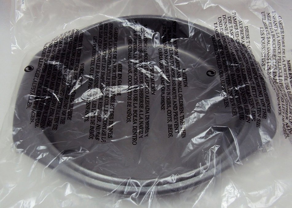 Cake Pan 9" Round Silicone Solutions Non-Stick Bakeware Dark Grey. N2
