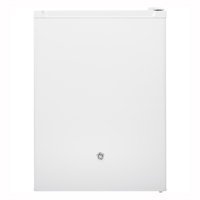 Ge REFRIGERATORS 632118 Spacemaker 5.6 Cu. ft. Compact Free-Standing Refrigerator, White On White, Reversible...