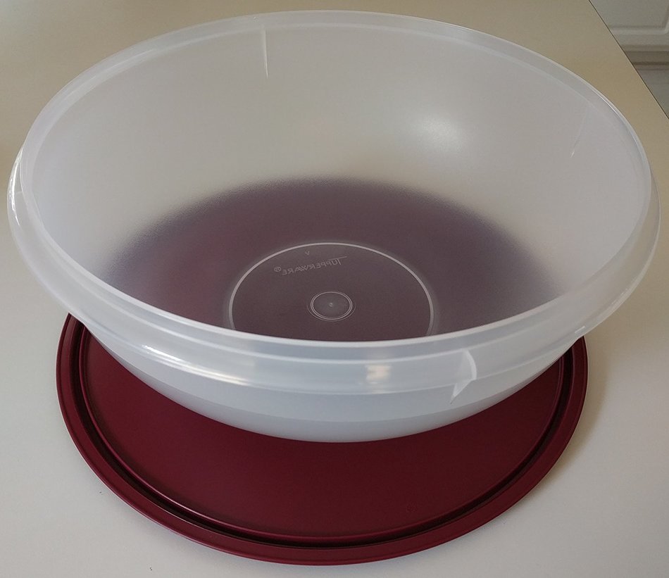 Tupperware Fix 'N Mix Bowl in Bordeaux N2