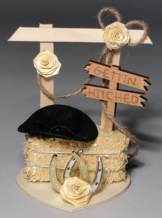 Gettin' Hitched Western Wedding Cake Topper or Table Decoration