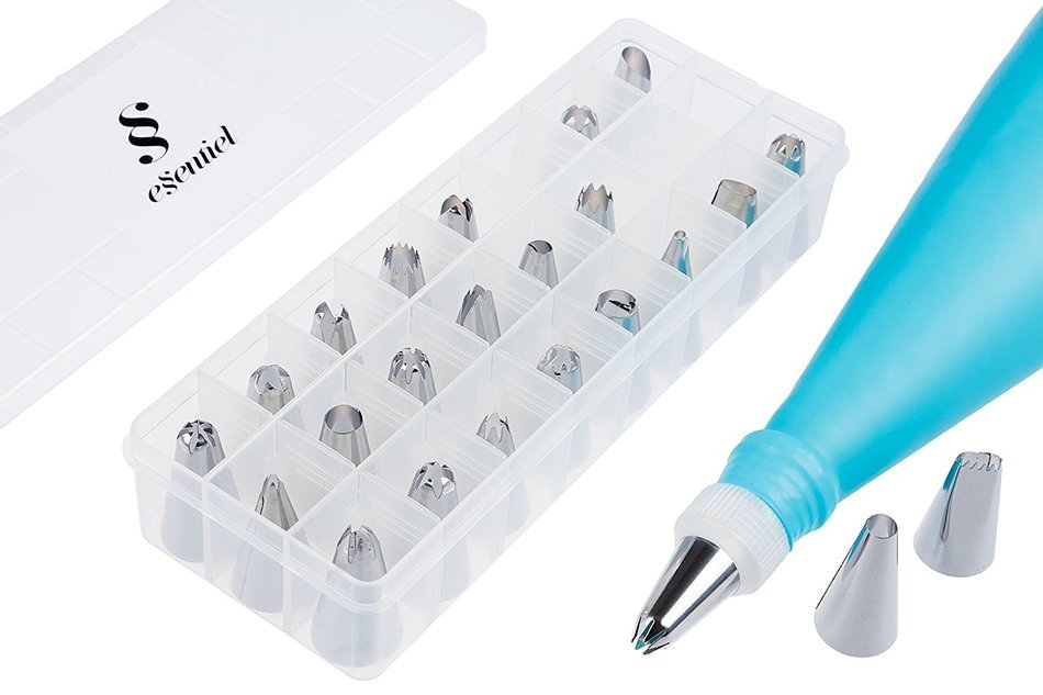 The Best 26 Piece Cake Decorating Kit With Stainless Steel Icing Tips, 1 Coupler And Slicone Pastry Bag Great... N6