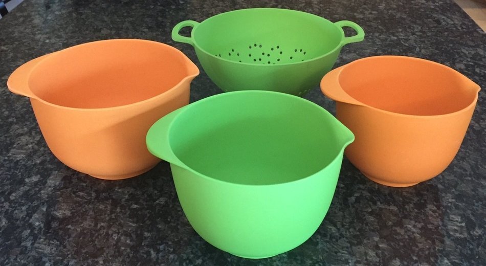 Bamboo 4-Piece Colander & Mixing Bowl Set (Red, White & Blue) N2