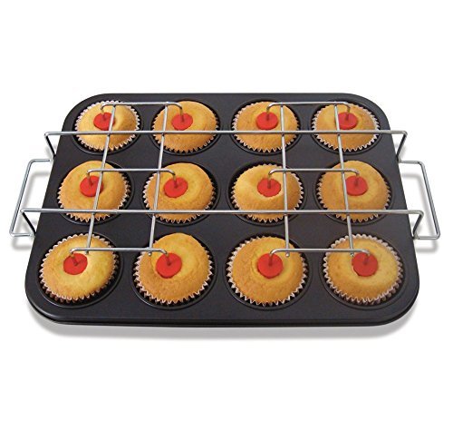Debbie Mayer Cupcake Genius. 12 Cup Surprise Cupcake or Muffin Pan N4