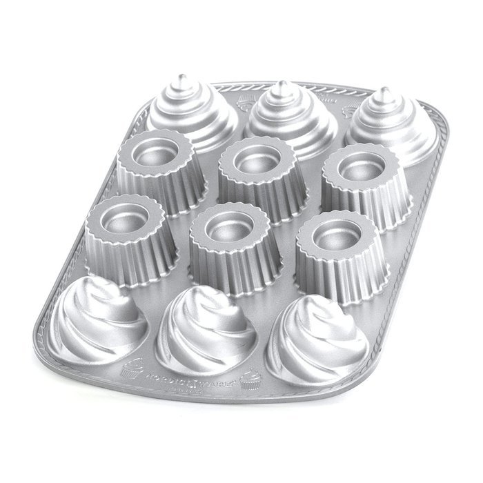 Nordic Ware Pro Cast Filled Cupcakes Pan N3