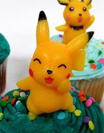 POKEMON ~12 Piece Birthday Cupcake Topper Set Featuring 12 RANDOM Pokemon Figures N4