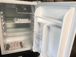 Magic Chef 2.6 cu. ft. Mini Refrigerator in White, ENERGY STAR N4