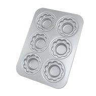 Fat Daddio's Crown Muffin/Cupcake Pan with 6 Petal Shaped Cups