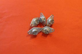 KU221D Thyristor silicon 500V 100A USSR 5 pcs N2