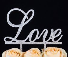 LOVENJOY Gift Box Pack LOVE Monogram Wedding Engagement Cake Party Topper (5.7-inch, Silver Glitter) N15