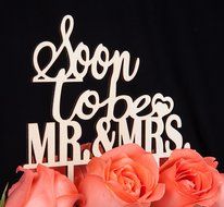 LOVENJOY with Gift Box Soon To Be Mr and Mrs Monogram Rustic Wood Wedding Engagement Cake Topper (5.9-inch) N3