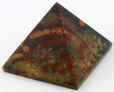 Bloodstone Pyramid 1 1/4"- 1 1/2" (30 to 40mm)