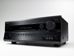 Onkyo TX-SR607 7.2-Channel A/V Surround Home Theater Receiver (Black) (Discontinued by Manufacturer) N4