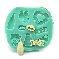 PIAGO 1 Pcs Silicone Love Heart Christmas Gift Wine Cake Fondant Mold Candy Cake Decorating Mould