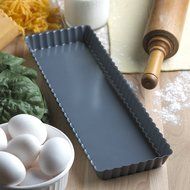 Fox Run Preferred Non-stick Rectangular Quiche Pan w/ Removeable Bottom, 14" X 5" N4