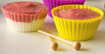 Brighid's Kitchen Green Reusable Silicone Baking Cups / Muffin Cups with eBook Cookbook and Product Guide, Set... N14