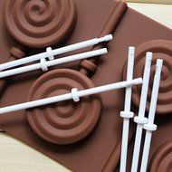Wocuz 4-capacity Heart Star Flower Round Shape Silicone Lollipop Making Mold with Sticks (flower) N2