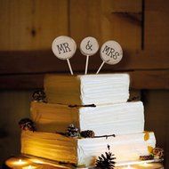 Wooden Round Mr &amp; Mrs Shabby Chic Rustic Wedding Cake Topper Pick Decoration N4