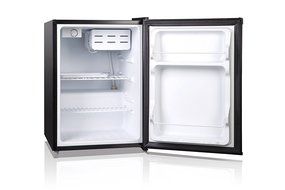 Magic Chef MCAR320B2 All Refrigerator, 3.2 cu.ft., Black N20