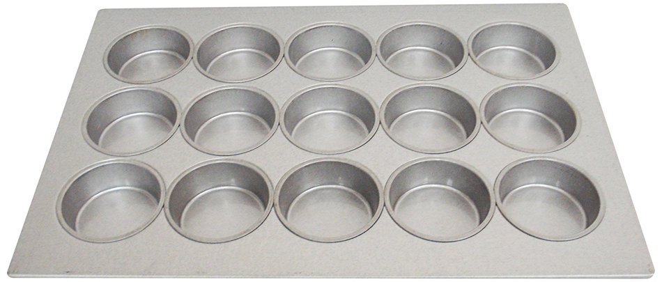 Magna Industries 15362 22-Gauge Aluminized Steel Mini Cake Muffin Pan, 4-1/4" Diameter, 3 x 5 Cups Layout (Pack...