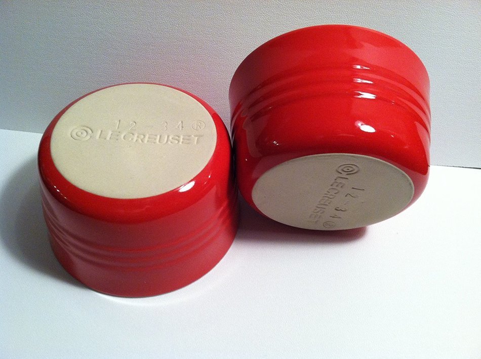 Le Creuset Stoneware Set of Two French Ramekins, 7 3/4 Oz., Chili Red N2