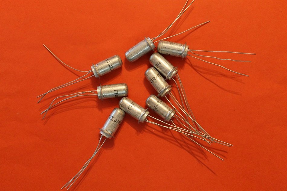 Transistors Germanium GT402A USSR 15 pcs