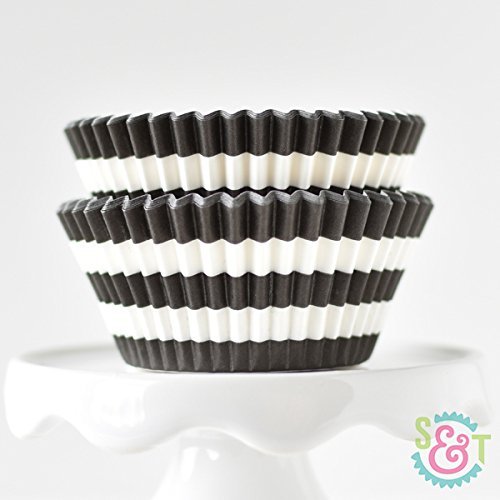 Rugby Stripe Navy BakeBright Greaseproof Cupcake Liners N6