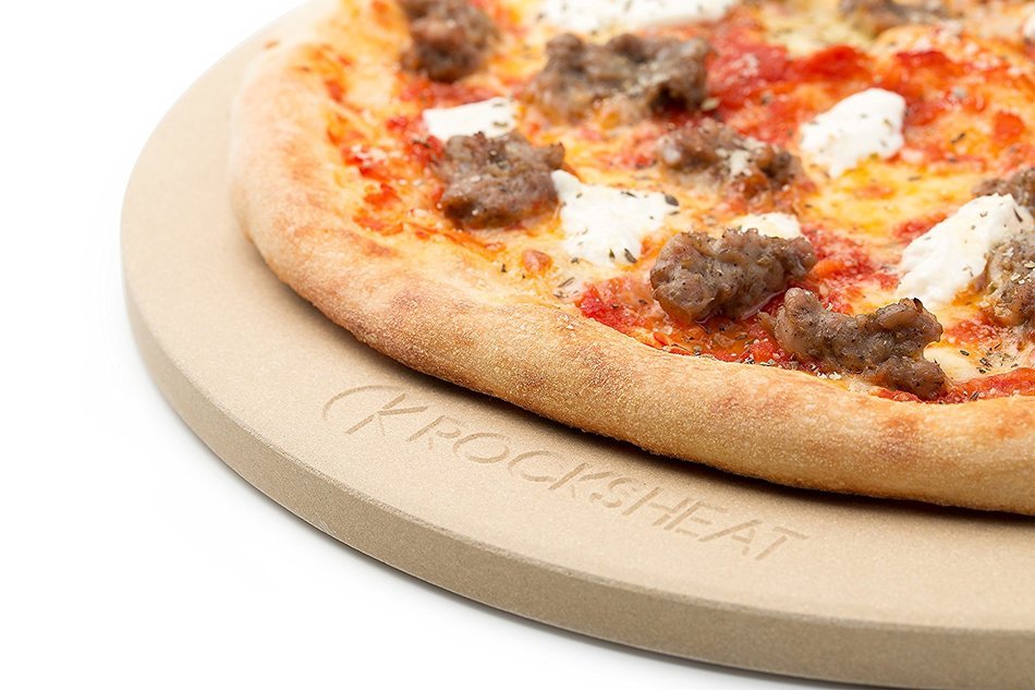 ROCKSHEAT 14.2"x 0.6" Round Cordierite Pizza Stone N3