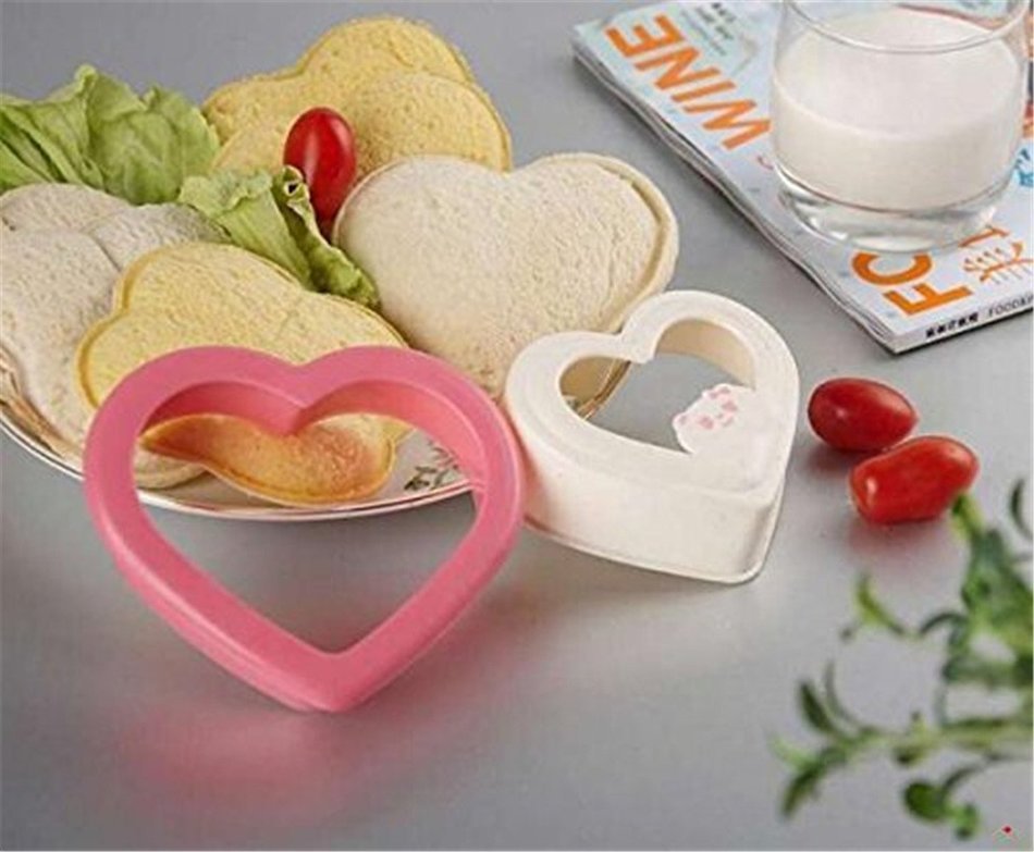 HAKSEN Sandwich Mold,Heart Shape,Red N2