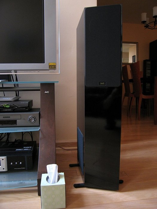 NHT 2.5i Tower Speakers - Piano Black - One Pair N2