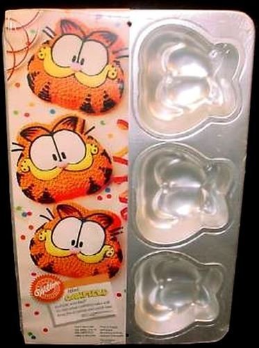Wilton Mini Garfield Six-Cavity Cake Pan