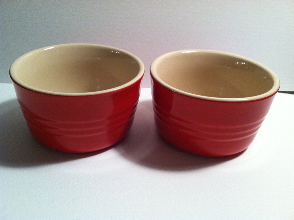 Le Creuset Stoneware Set of Two French Ramekins, 7 3/4 Oz., Chili Red N4