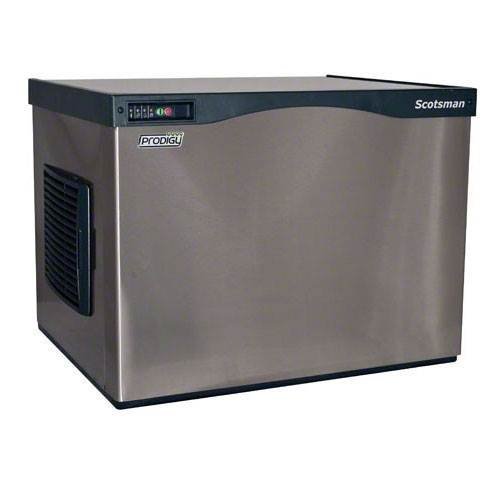 Scotsman C0530SA-32A Air Cooled 525 Lb Small Cube Ice Machine