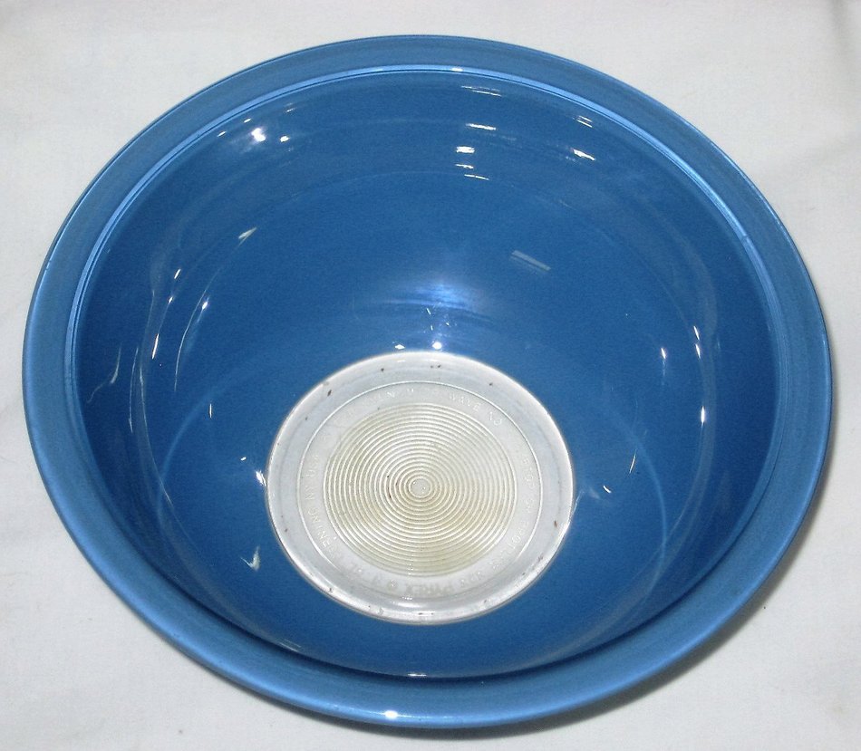 Vintage Pyrex Blue w/ Clear Bottom 1.5 Liter Glass Mixing Nesting Batter Bowl N2
