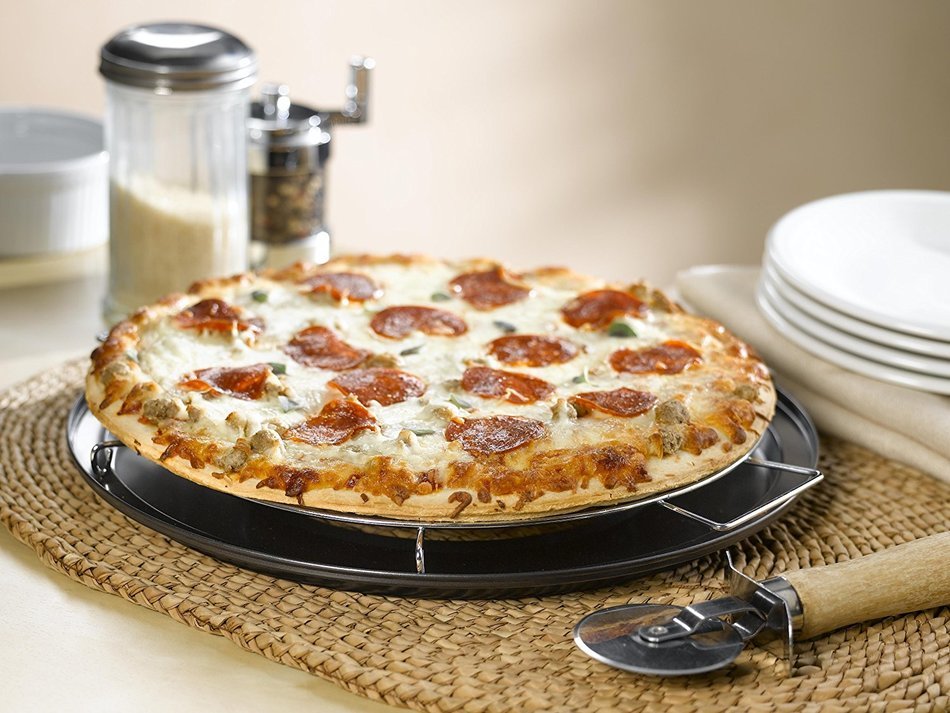 Nifty Pizza/Pie Baking Rack with Integrated Drip Pan N3