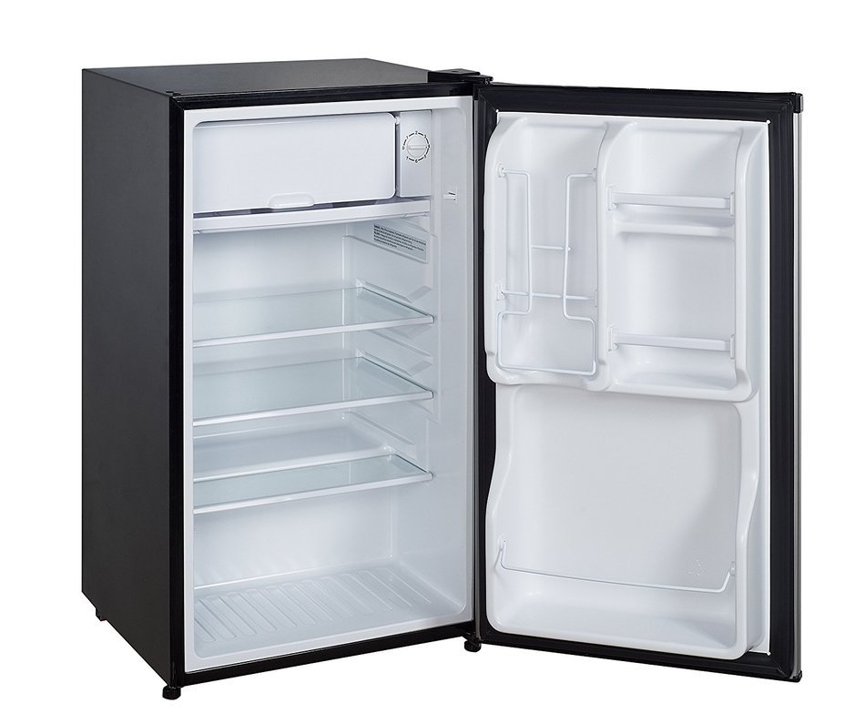 Magic Chef MCAR320B2 All Refrigerator, 3.2 cu.ft., Black N6
