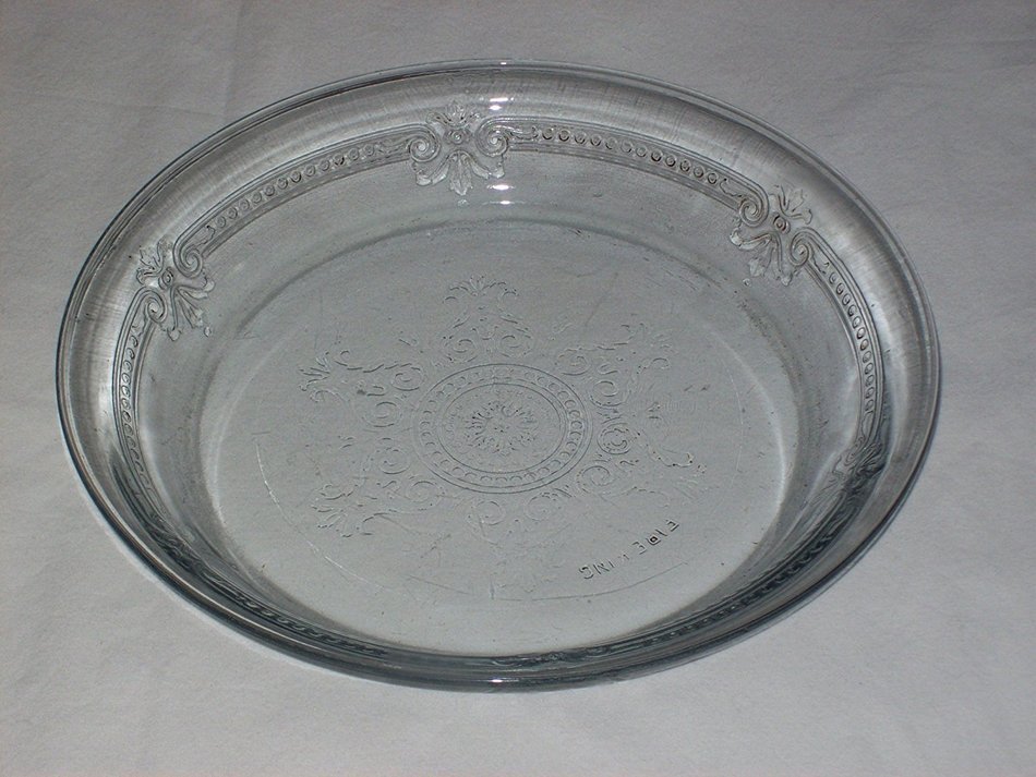 1940s-1950s Vintage Fire King Sapphire Blue "Philbe" Glass Pie Plate 8 3/8 x 1 1/2" N3