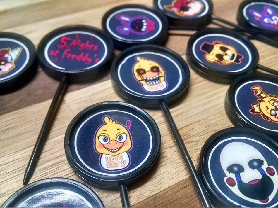 12CT FNAF 5 NIGHTS AT FREDDY'S FAZBEAR birthday party cupcake topper /food picks N2