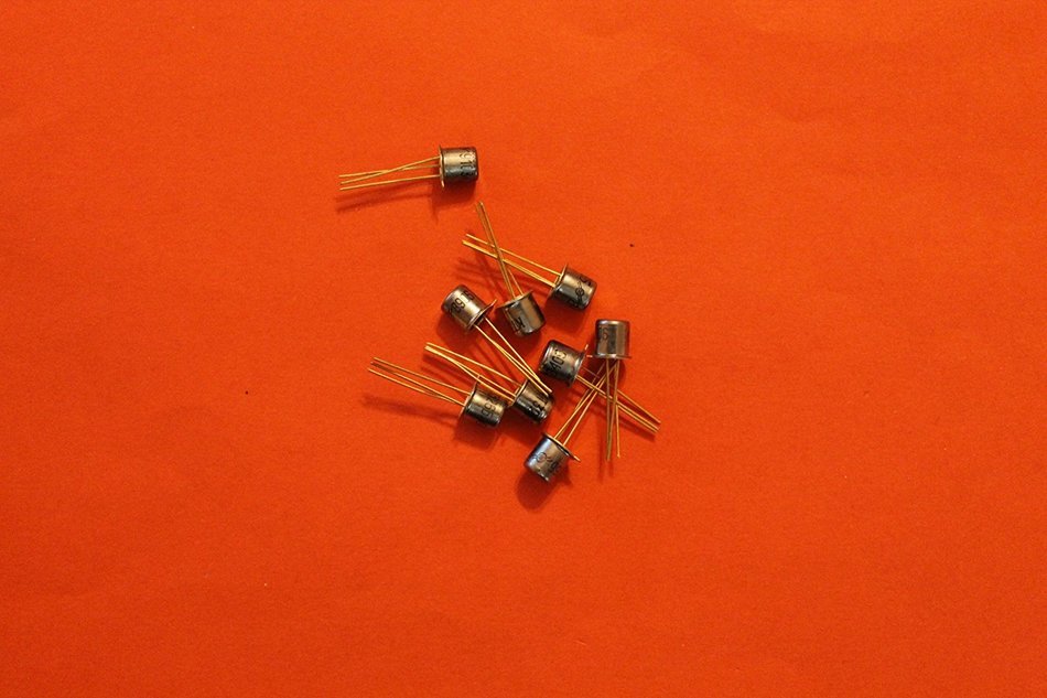 Transistors silicon KT326B (2T326B) analogue 2N4034, 2SA522 Gold USSR 6 pcs