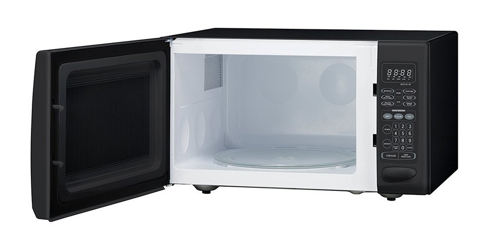 Magic Chef Mcd1611B 1.6 Cubic Feet 1100-Watt Microwave with Digital Touch N2