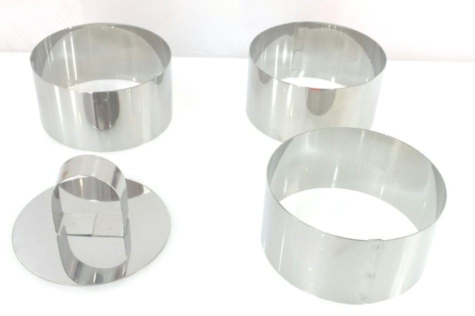 Stainless Steel Cutters/ Food Ring Sets (3 rings 1 tamper )